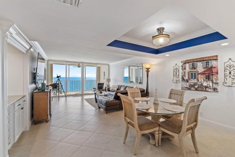 Condo in Juno Beach, Florida, 2 bedrooms  № 2184647 - photo 8