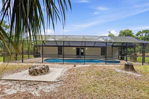 House in Fish Hawk, Florida 3 bedrooms, 148.36 sq.m. № 2158016 - photo 6