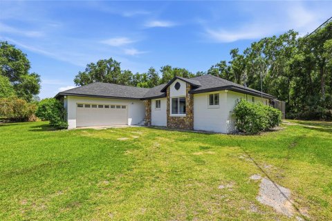 House in Fish Hawk, Florida 3 bedrooms, 148.36 sq.m. № 2158016 - photo 11