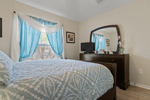 House in Land O' Lakes, Florida 3 bedrooms, 169.08 sq.m. № 2098106 - photo 28