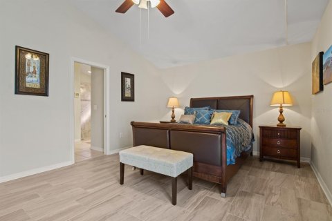 House in Land O' Lakes, Florida 3 bedrooms, 169.08 sq.m. № 2098106 - photo 20
