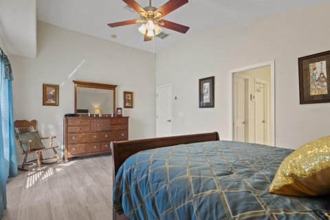 House in Land O' Lakes, Florida 3 bedrooms, 169.08 sq.m. № 2098106 - photo 23