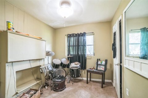 House in Apopka, Florida 3 bedrooms, 110.46 sq.m. № 1905803 - photo 16