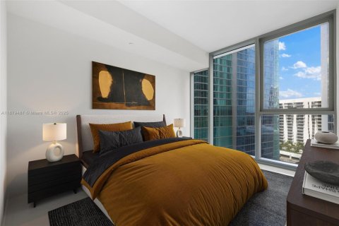 Condo in Miami, Florida, 2 bedrooms  № 2052744 - photo 26