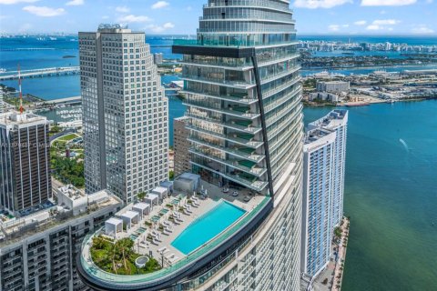 Condo in Miami, Florida, 2 bedrooms  № 2052744