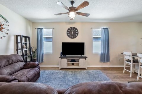 Casa en venta en Wildwood, Florida, 3 dormitorios, 168.71 m2 № 2230775 - foto 9