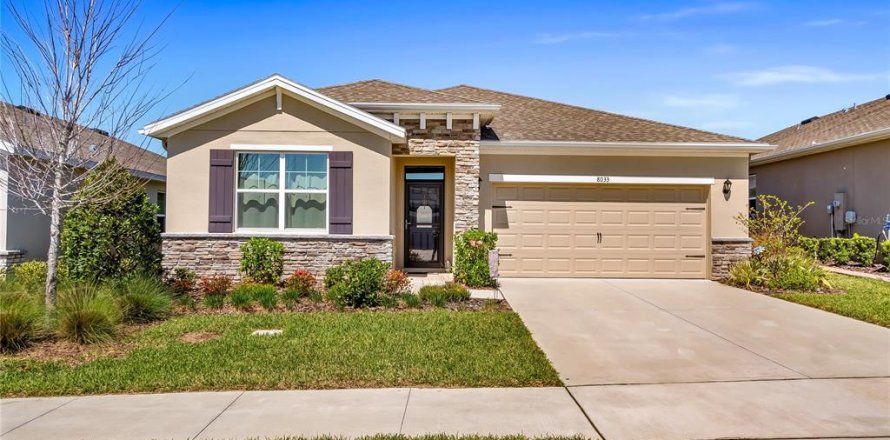 Casa en Wildwood, Florida 3 dormitorios, 168.71 m2 № 2230775