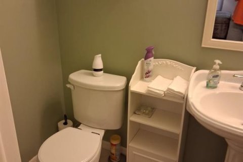 Condo in Pinellas Park, Florida, 1 bedroom № 2122896 - photo 9