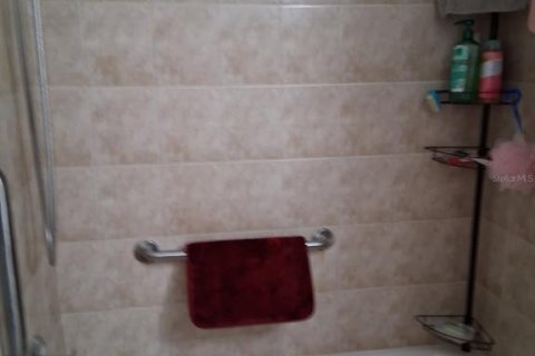 Condo in Pinellas Park, Florida, 1 bedroom № 2122896 - photo 7