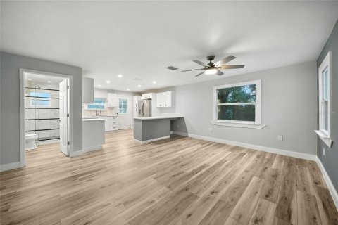 Casa en venta en Auburndale, Florida, 2 dormitorios, 87.33 m2 № 1899893 - foto 3