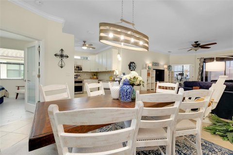 Villa ou maison à vendre à Venice, Floride: 2 chambres, 146.04 m2 № 1793945 - photo 13