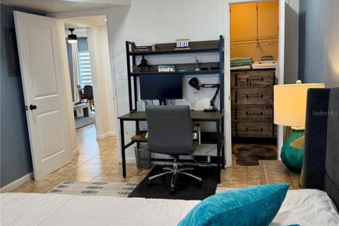 Condominio en alquiler en Saint Pete Beach, Florida, 1 dormitorio, 72 m2 № 1906735 - foto 16