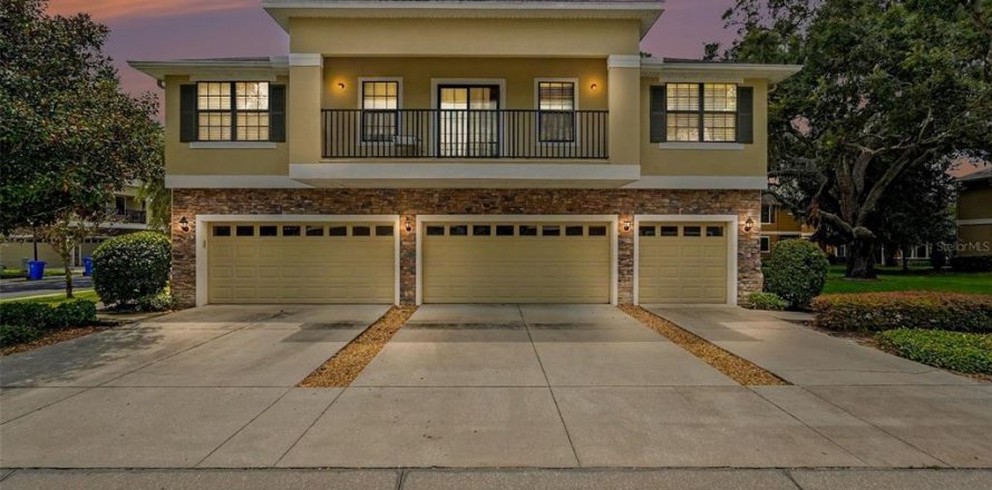 Touwnhouse à Fish Hawk, Floride 3 chambres, 148.09 m2 № 2299751
