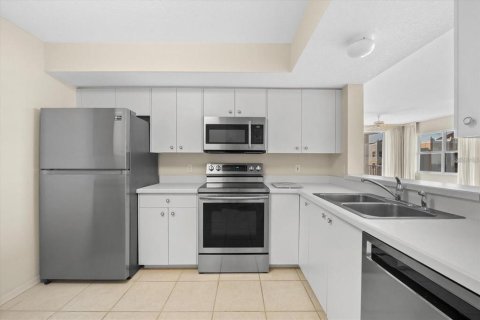 Снять в аренду кондоминиум в Пальметто, Флорида 7 комнат, 125.33м2, № 1765541 - фото 5