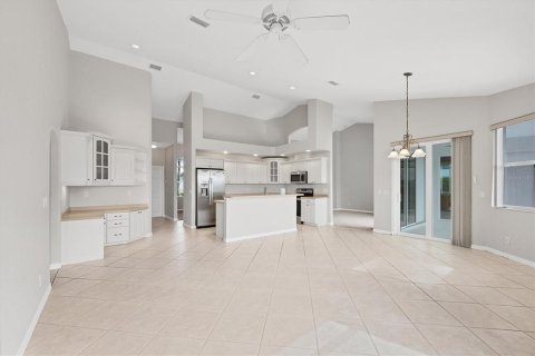 House in Rotonda, Florida 3 bedrooms, 195.47 sq.m. № 1914316 - photo 23