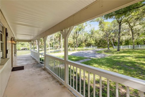 House in Orange City, Florida 3 bedrooms, 186.92 sq.m. № 1894798 - photo 14