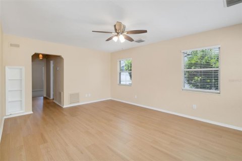 Casa en venta en Bradenton, Florida, 2 dormitorios, 113.15 m2 № 2150341 - foto 10