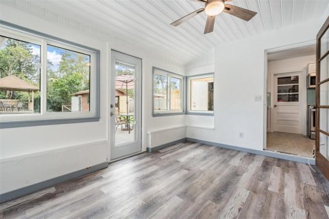 Villa ou maison à louer à Largo, Floride: 2 chambres, 92.53 m2 № 2425748 - photo 18
