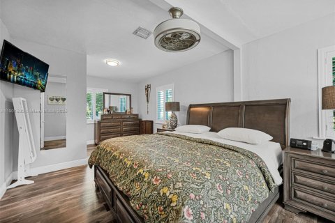 Купить виллу или дом в Майами, Флорида 6 комнат, 128.86м2, № 1954329 - фото 27