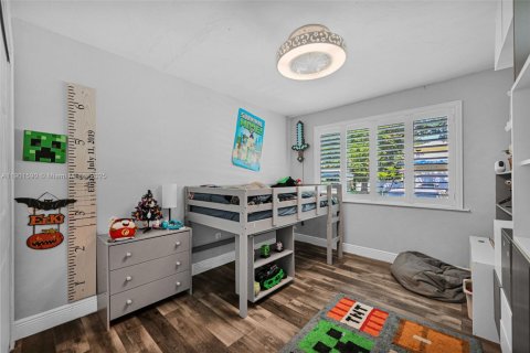 Купить виллу или дом в Майами, Флорида 6 комнат, 128.86м2, № 1954329 - фото 19