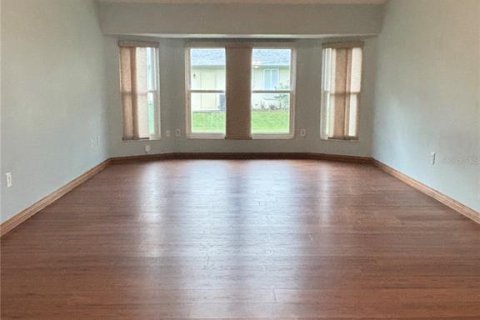 Villa ou maison à vendre à North Port, Floride: 3 chambres, 206.34 m2 № 2400116 - photo 28