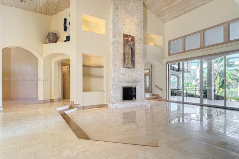 House in Bonita Springs, Florida 4 bedrooms, 728.17 sq.m. № 1814868 - photo 14
