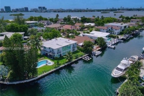 Купить кондоминиум в Норт-Майами, Флорида 1 спальня, 93.83м2, № 2003593 - фото 9