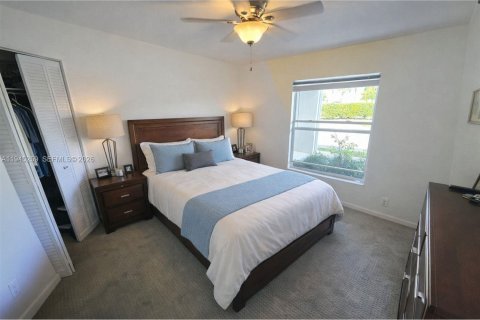 Copropriété à louer à Naples, Floride: 2 chambres, 111.48 m2 № 2152856 - photo 18