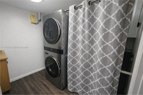 Copropriété à louer à Naples, Floride: 2 chambres, 111.48 m2 № 2152856 - photo 21