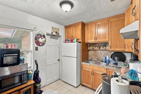 Immobilier commercial à vendre à Mims, Floride: 4 chambres, 139.35 m2 № 2378276 - photo 16