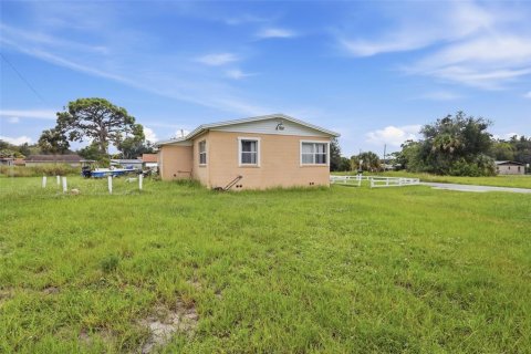Immobilier commercial à vendre à Mims, Floride: 4 chambres, 139.35 m2 № 2378276 - photo 7