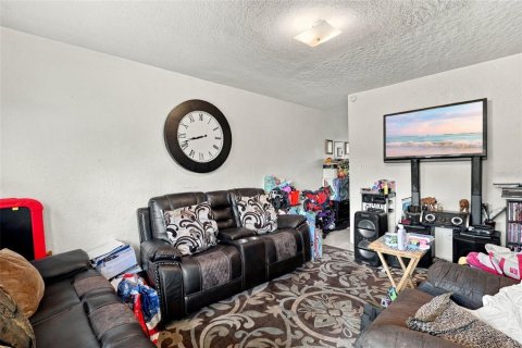 Immobilier commercial à vendre à Mims, Floride: 4 chambres, 139.35 m2 № 2378276 - photo 14
