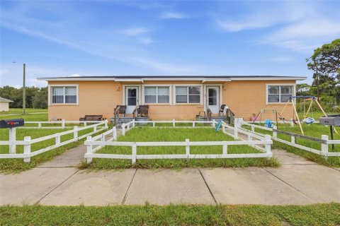 Immobilier commercial à vendre à Mims, Floride: 4 chambres, 139.35 m2 № 2378276 - photo 4