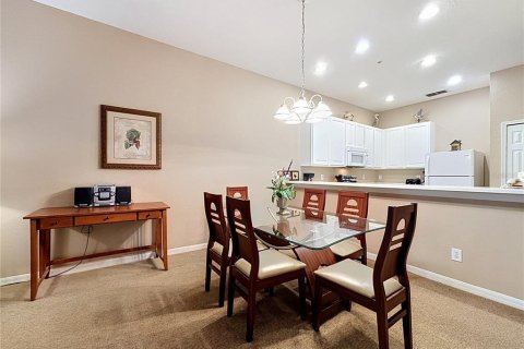 Copropriété à vendre à Davenport, Floride: 2 chambres, 108.97 m2 № 2388310 - photo 8