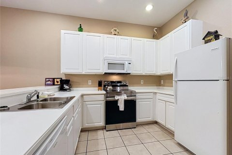 Copropriété à vendre à Davenport, Floride: 2 chambres, 108.97 m2 № 2388310 - photo 5