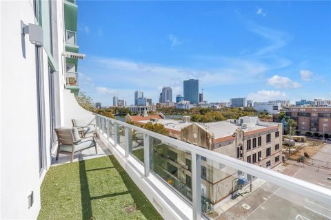 Copropriété à louer à Saint Petersburg, Floride: 3 chambres, 197.6 m2 № 2229804 - photo 20