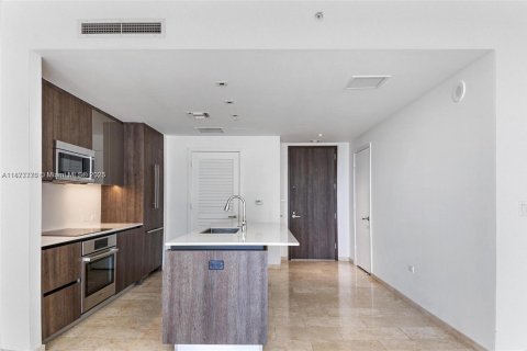 Copropriété à vendre à Miami, Floride: 1 chambre, 75.25 m2 № 1938154 - photo 2
