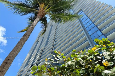 Copropriété à vendre à Miami, Floride: 1 chambre, 75.25 m2 № 1938154 - photo 17