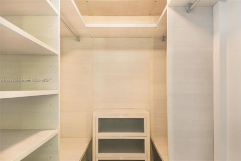 Copropriété à vendre à Miami, Floride: 1 chambre, 75.25 m2 № 1938154 - photo 13