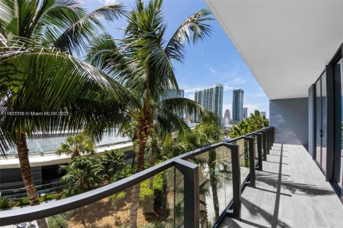 Copropriété à vendre à Miami, Floride: 1 chambre, 75.25 m2 № 1938154 - photo 16