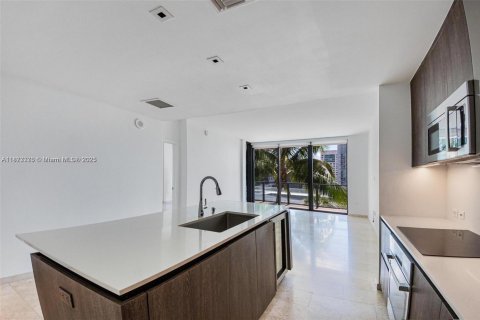 Copropriété à vendre à Miami, Floride: 1 chambre, 75.25 m2 № 1938154 - photo 1