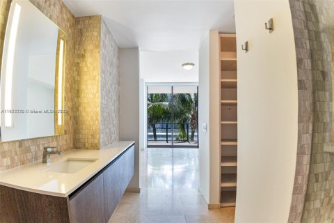Copropriété à vendre à Miami, Floride: 1 chambre, 75.25 m2 № 1938154 - photo 10