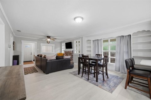 Villa ou maison à louer à Tampa, Floride: 3 chambres, 113.71 m2 № 2411619 - photo 7