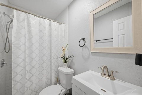 Villa ou maison à louer à Tampa, Floride: 3 chambres, 113.71 m2 № 2411619 - photo 15
