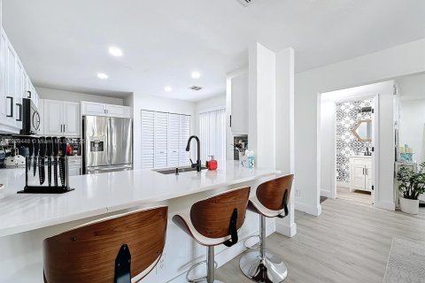 Adosado en venta en Tamarac, Florida, 2 dormitorios, 160.07 m2 № 1967121 - foto 16