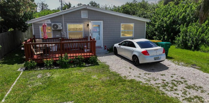 Villa ou maison à Port Charlotte, Floride 2 chambres, 89.93 m2 № 1914767