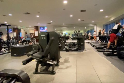 Condo in Miami, Florida, 1 bedroom  № 2087213 - photo 30