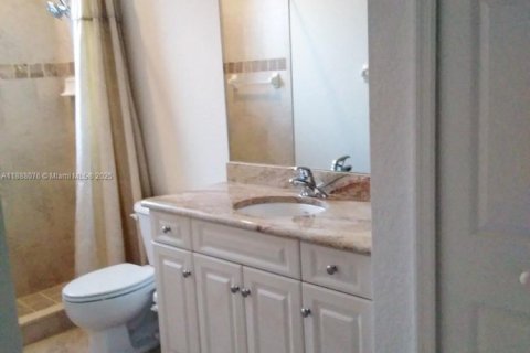 Villa ou maison à vendre à Cape Coral, Floride: 4 chambres, 238.11 m2 № 1938564 - photo 30