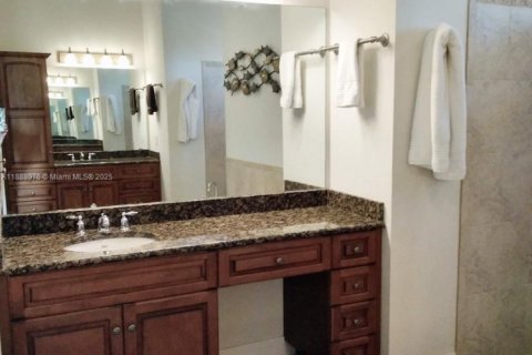 Villa ou maison à vendre à Cape Coral, Floride: 4 chambres, 238.11 m2 № 1938564 - photo 26