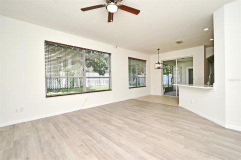 House in Orlando, Florida 4 bedrooms, 199 sq.m. № 1853321 - photo 30